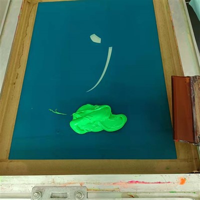 Poliészter szitanyomó tinta